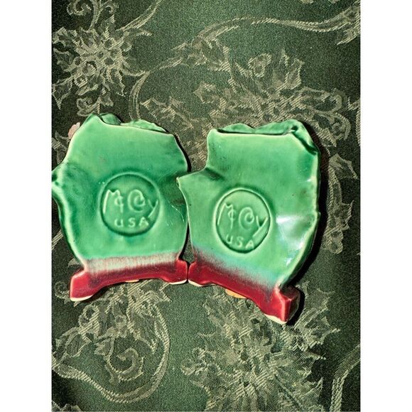 McCoy Vintage Cabbage Salt and Pepper Shakers - Picture 4 of 5